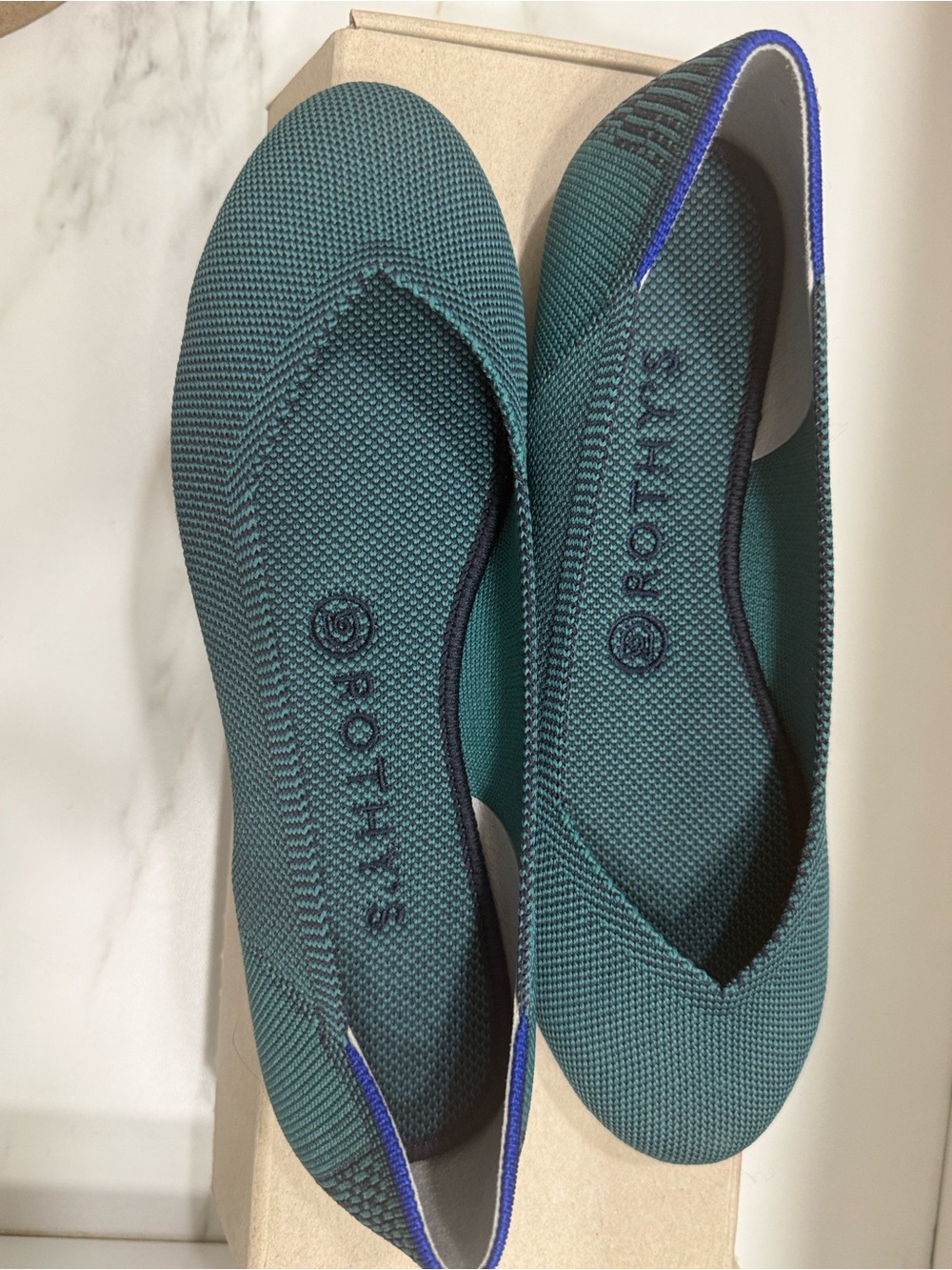 Rothy’s Spruce Python Round Toe Flats | Size 7.5 NEW - Picture 4 of 5